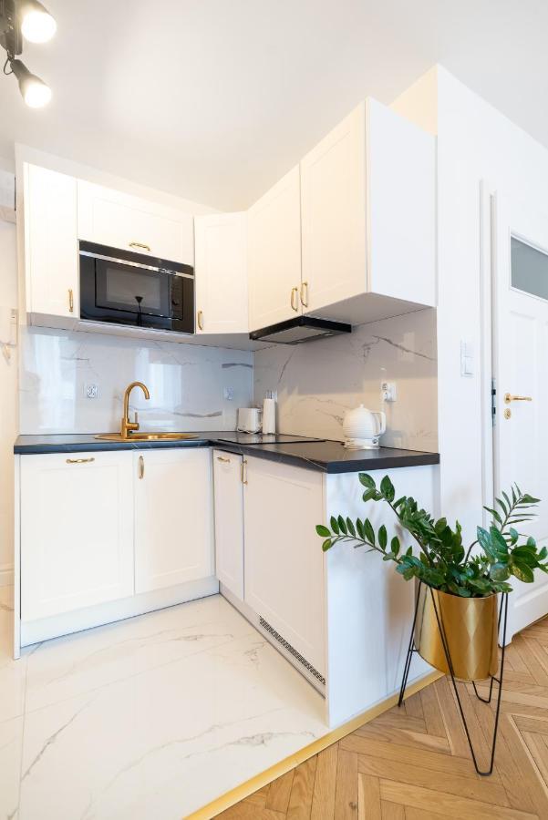 Apartament Olawska Wrocław Exteriör bild