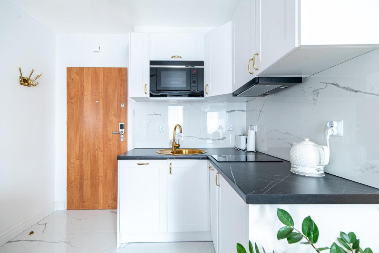 Apartament Olawska Wrocław Exteriör bild